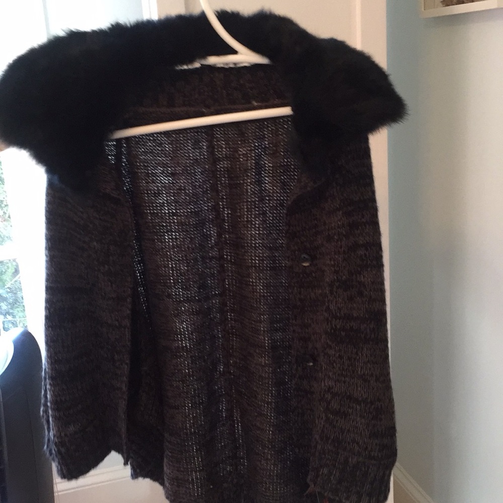 Real fur collar knitted Cape jacket